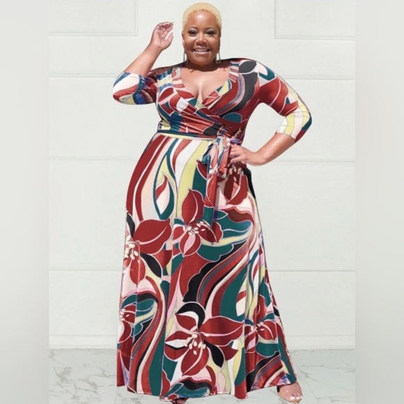 ONE Clothing Multi Color Dress - Picture 2 of 4